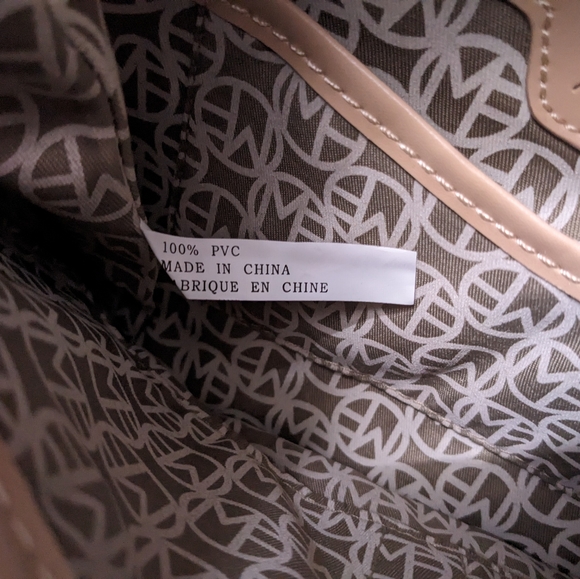 NWT Marc Fisher women's crossbody purse handbag, saddle brown gold tone - Picture 9 of 13